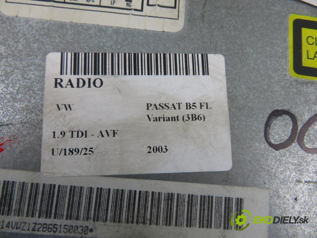 VW PASSAT B5.5 Variant (3B6) KOMBI 2003 96,00 1.9 TDI PD 130 - AVF 1896,00 RADIO CD 1J0035191A