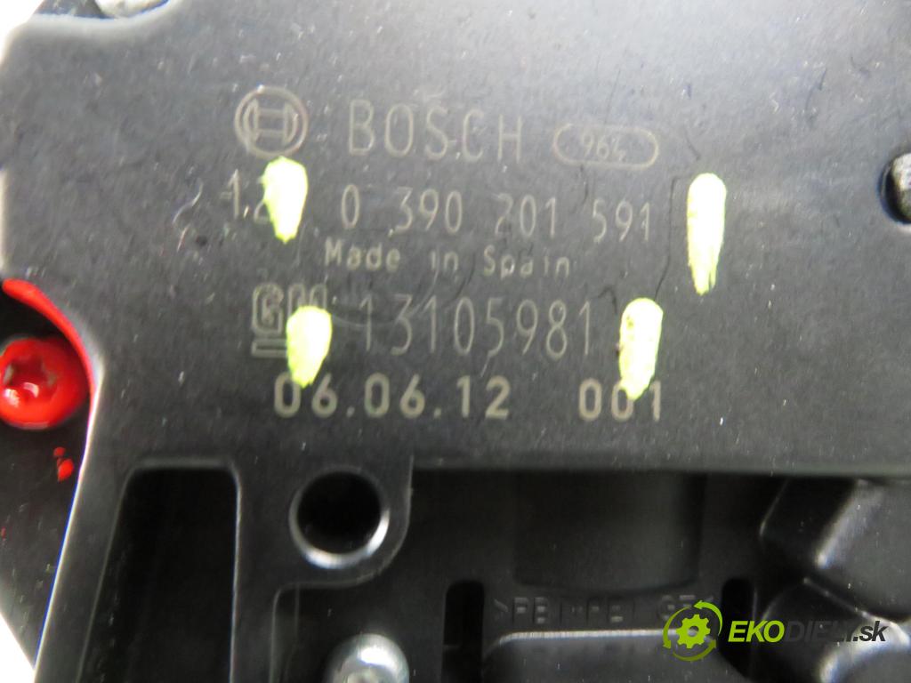 OPEL ASTRA H (A04) HB 2007 66,00 1.3 CDTI 90 - Z 13 DTH 1248,00 Motorček stierače zadné 13105981 ; 0390201591