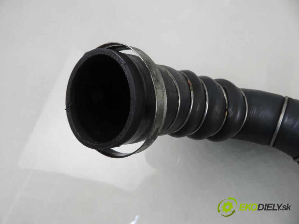 NISSAN QASHQAI / QASHQAI +2 I (J10, JJ10) CROSSOVER 2009 110,00 2.0 dCi Napęd na wszystkie koła - M9R 1995,00 Rúra intercoolera turba 14463JD70B ; 14463JD51B