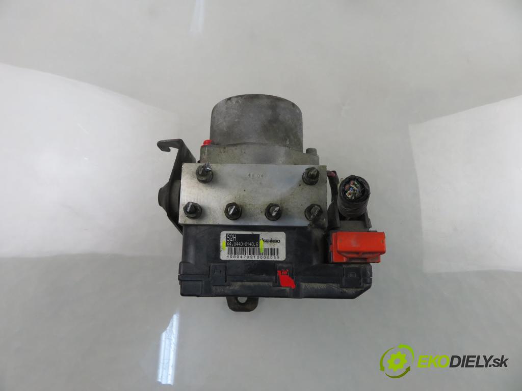 HONDA HR-V (GH) CROSSOVER 2004 91,00 1.6 16V 4WD (GH2, GH4) - D16W5 1590,00 Pumpa ABS A409800189 ; X2T34576T ; AC051192381 (Pumpa ABS)