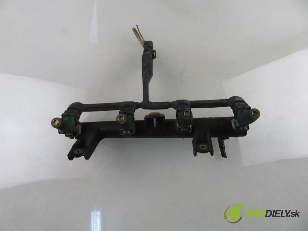 CITROEN BERLINGO FIRST Skrzynia (M_) FURGON 2004 44,00 1.1 i (MAHDZ, MBHDZ, MBHFX) - HFX (TU1JP) 1124,00 Lišta vstrekovacia 0280156025 ; 9628982980D (Vstrekovacia lišta)