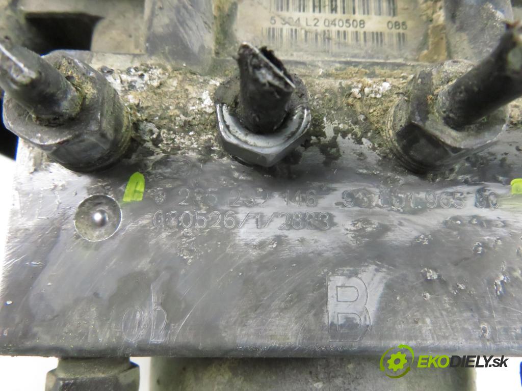 CITROEN BERLINGO FIRST Skrzynia (M_) FURGON 2007 55,00 1.6 HDI 75 (MB9HW) - 9HW (DV6BTED4) 1560,00 Pumpa ABS 0265800738 ; 9665196580 ; 0265232146 (Pumpa ABS)