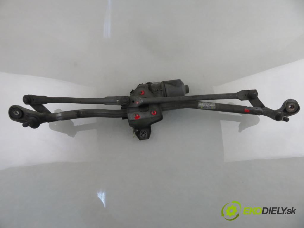 AUDI A4 (8E2, B6) SEDAN 2004 96,00 1.9 TDI PD 130 1896,00 Motorček stieračov 8E1955603D ; 3398009783 ; 0390241509