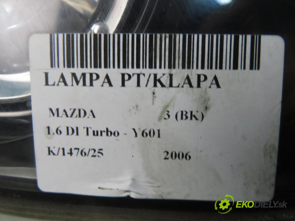 MAZDA 3 (BK) HB 2006 80,00 1.6 DI Turbo 109 - Y601 (PSA) 1560,00 Svetlo pravé zadné kufor P2913R