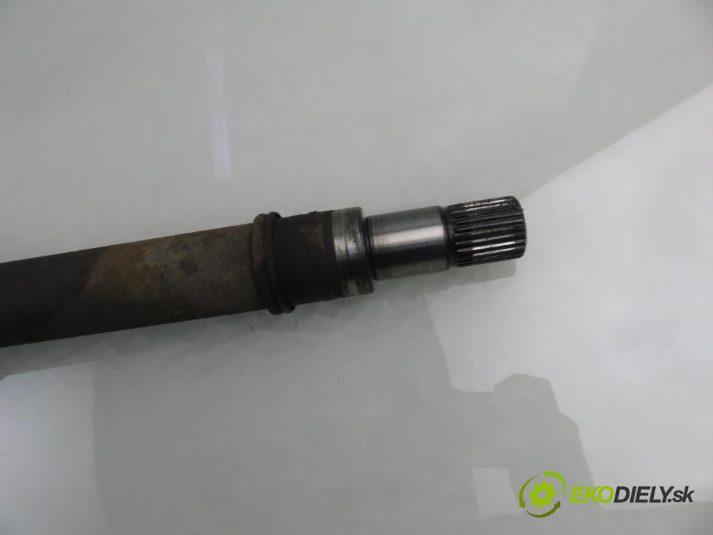MAZDA 3 (BK) HB 2006 80,00 1.6 DI Turbo 109 - Y601 (PSA) 1560,00 poloos PP