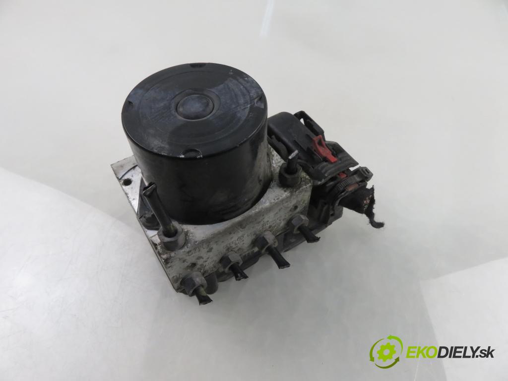 SKODA FABIA I Combi (6Y5) KOMBI 2007 59,00 1.4 16V - BUD 1390,00 Pumpa ABS 0265800511 ; 6Q0907379AF (Pumpa ABS)