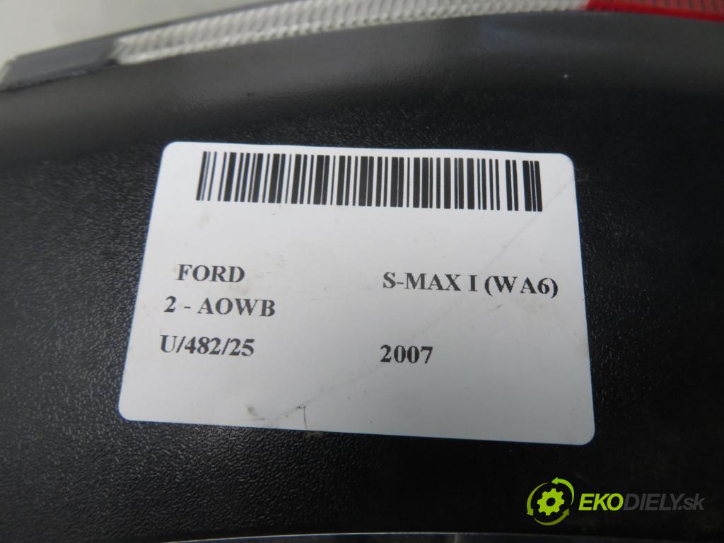 FORD S-MAX (WA6) MINIVAN 2007 107,00 2 - AOWB 1999,00 světlo pravé zadní