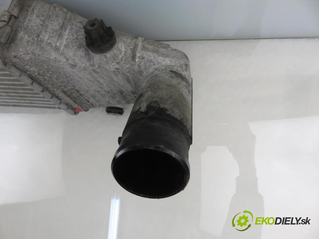 MAZDA 3 (BK) HB 2006 80,00 1.6 DI Turbo 109 - Y601 (PSA) 1560,00 chladič intercooler 96532