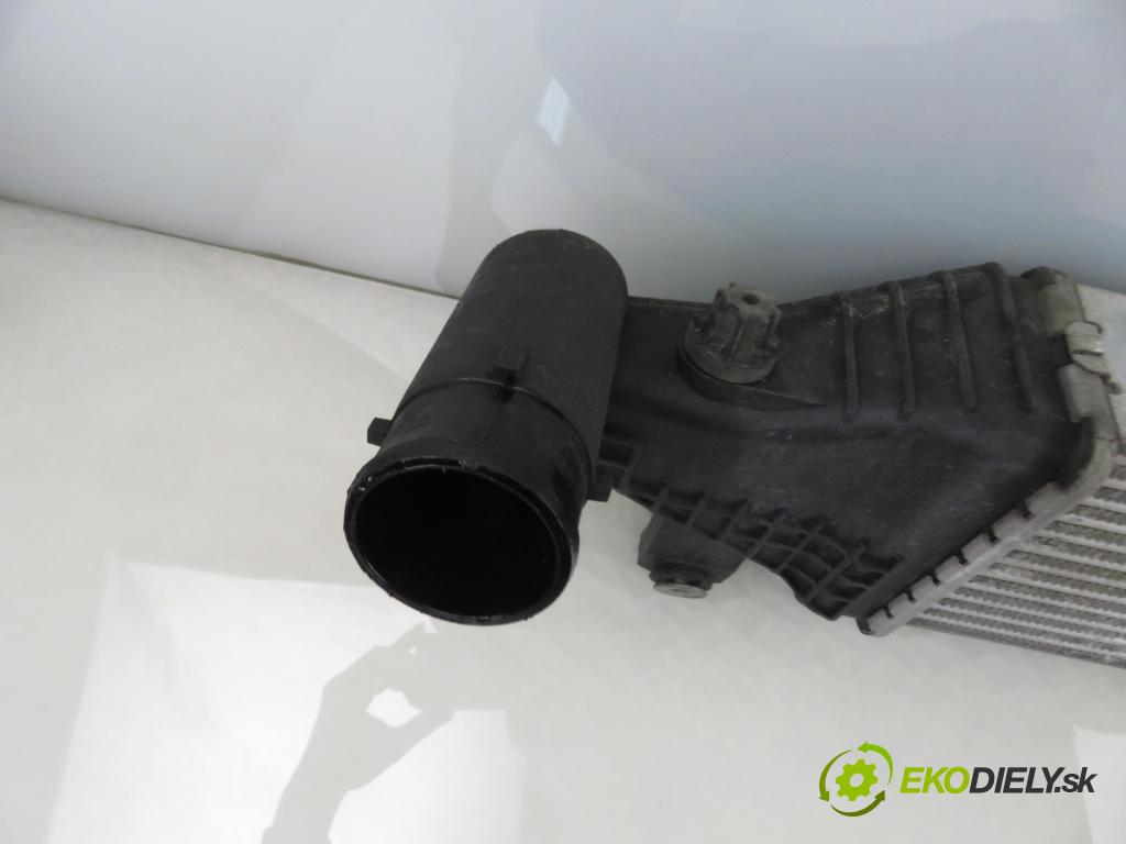 MAZDA 3 (BK) HB 2006 80,00 1.6 DI Turbo 109 - Y601 (PSA) 1560,00 chladič intercooler 96532