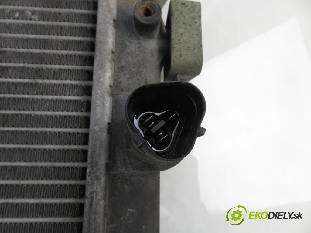 AUDI A3 (8L1) HB 2002 132,00 1.8 T 180 - AUQ 1781,00 chladič vody 1J0121253AD