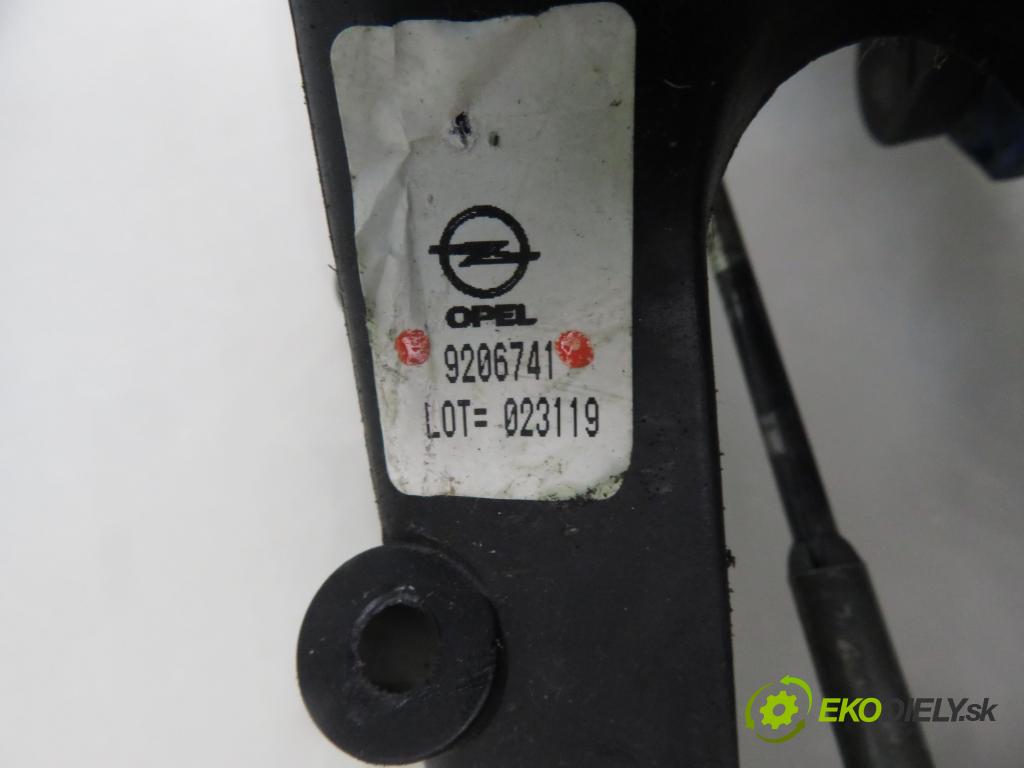 OPEL AGILA (A) (H00) HB 2004 44,00 1 - Z 10 XEP 998,00 ZVEDÁK: 9206741