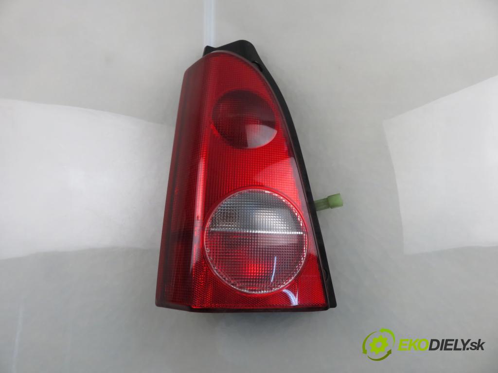 OPEL AGILA (A) (H00) HB 2004 44,00 1 - Z 10 XEP 998,00 světlo levé zadní 