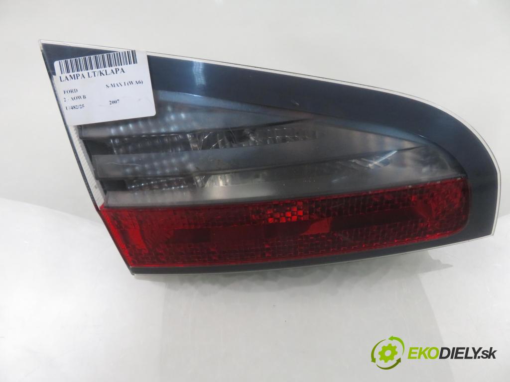 FORD S-MAX (WA6) MINIVAN 2007 107,00 2 - AOWB 1999,00 světlo levé zadní kufr 