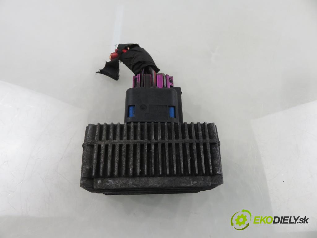 OPEL ASTRA H (A04) HB 2007 66,00 1.3 CDTI 90 - Z 13 DTH 1248,00 RELÉ: JÚN: 55353011 ; 51299014B