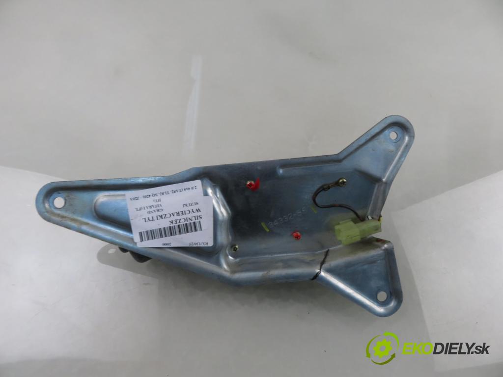 SUZUKI GRAND VITARA I (FT, HT) TERENOWY 2000 94,00 2.0 4x4 128 - J20A 1995,00 motorek stěrače ZADNÍ: 34332581