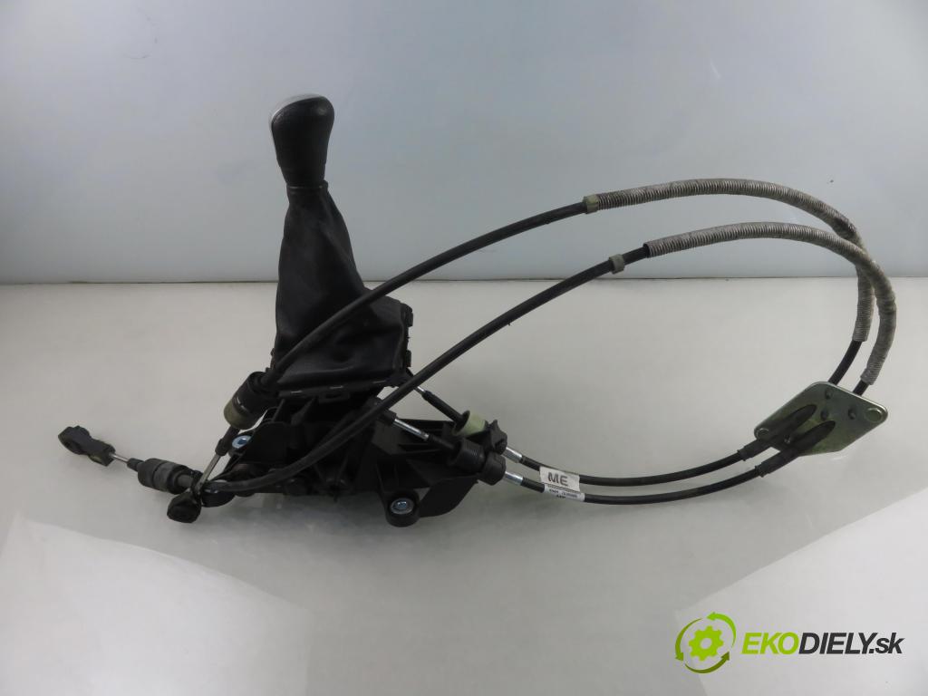FORD FIESTA VI (CB1,CCN) HB 2009 44,00 1.25 - STJA 1242,00 ZVEDÁK: 8A6R7C453MBB