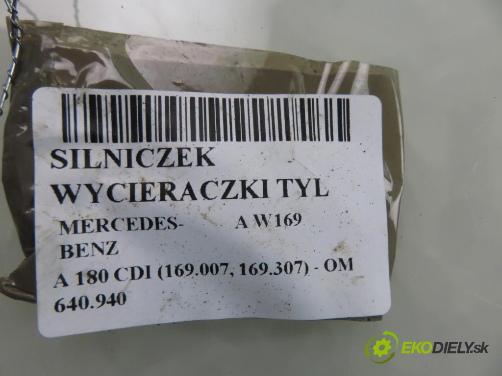 MERCEDES-BENZ KLASA A (W169) HB 2004 80,00 2.0 CDI 109 - OM 640.940 1991,00 motorek stěrače ZADNÍ: A1698200340 ; 54906512