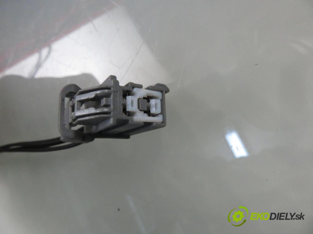 FORD FOCUS II (DA_, HCP) HB 2008 85,00 1.8 TDCi 115 - KKDA 1753,00 světlo pravé zadní 8M5113404A