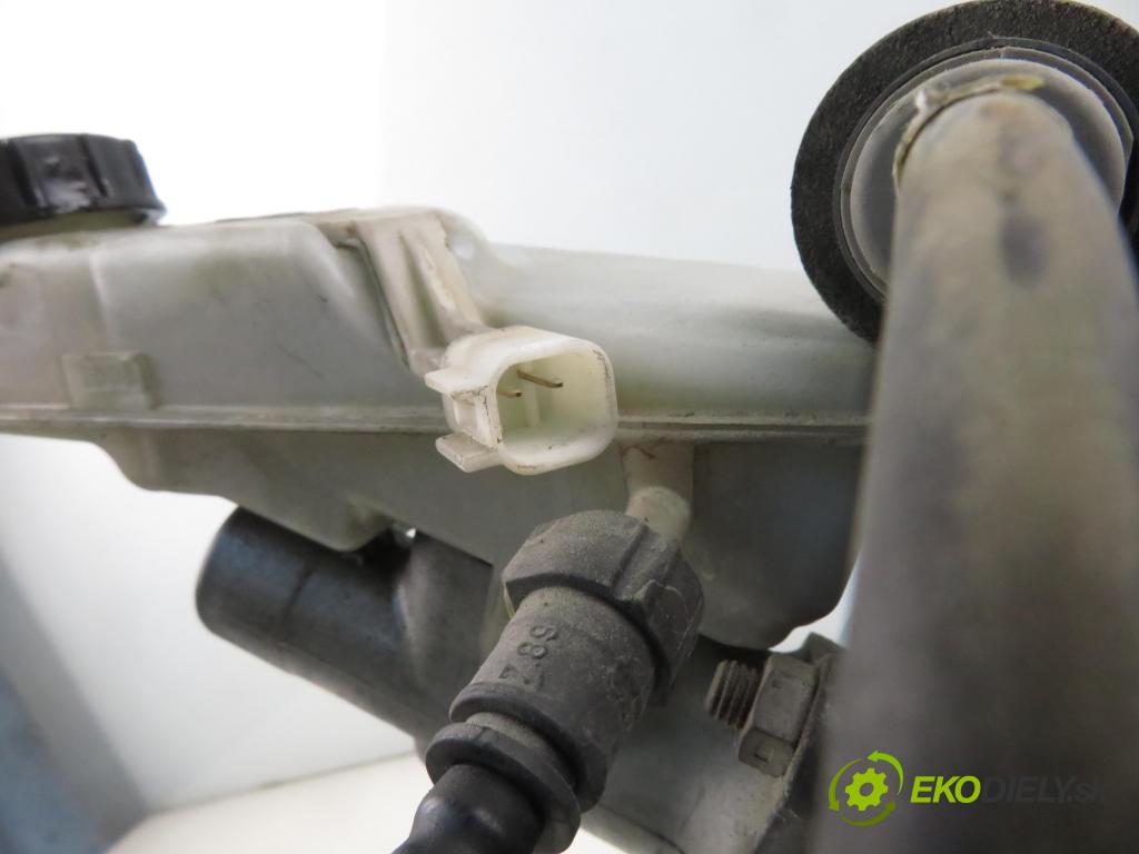 FORD FOCUS II (DA_, HCP) HB 2009 85,00 1.8 TDCi 115 - KKDA 1753,00 posilovač 6M512B195FF ; 03786415314 (Servočerpadlo)