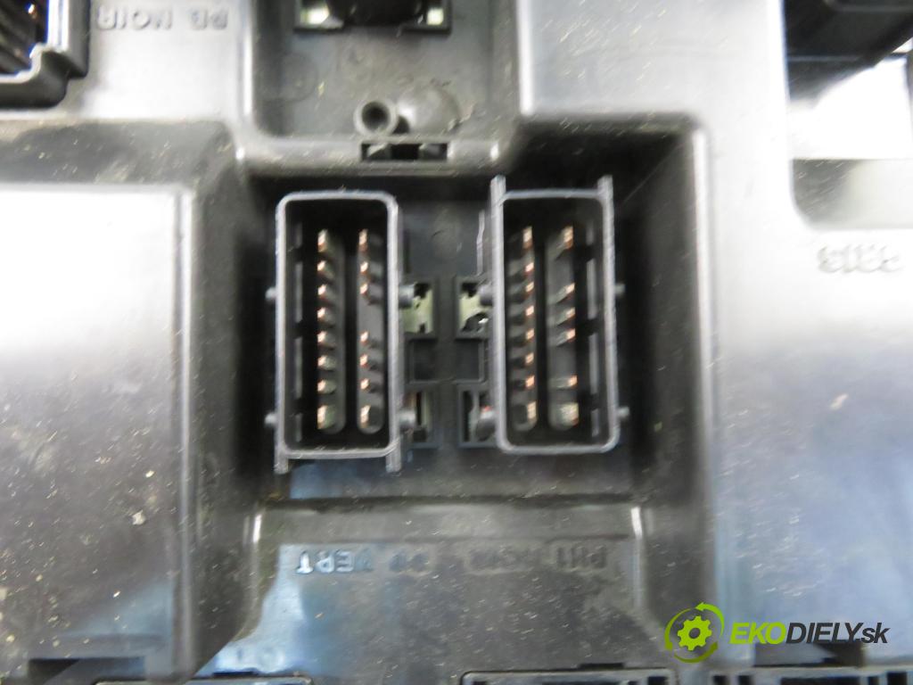 PEUGEOT 307 Break (3E) KOMBI 2004 0,00 2.0 HDi 135 - RHR (DW10BTED4) 1997,00 MODUL BSI 965119698A ; 9651197680A