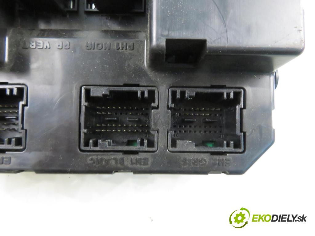 PEUGEOT 307 Break (3E) KOMBI 2004 0,00 2.0 HDi 135 - RHR (DW10BTED4) 1997,00 MODUL BSI 965119698A ; 9651197680A