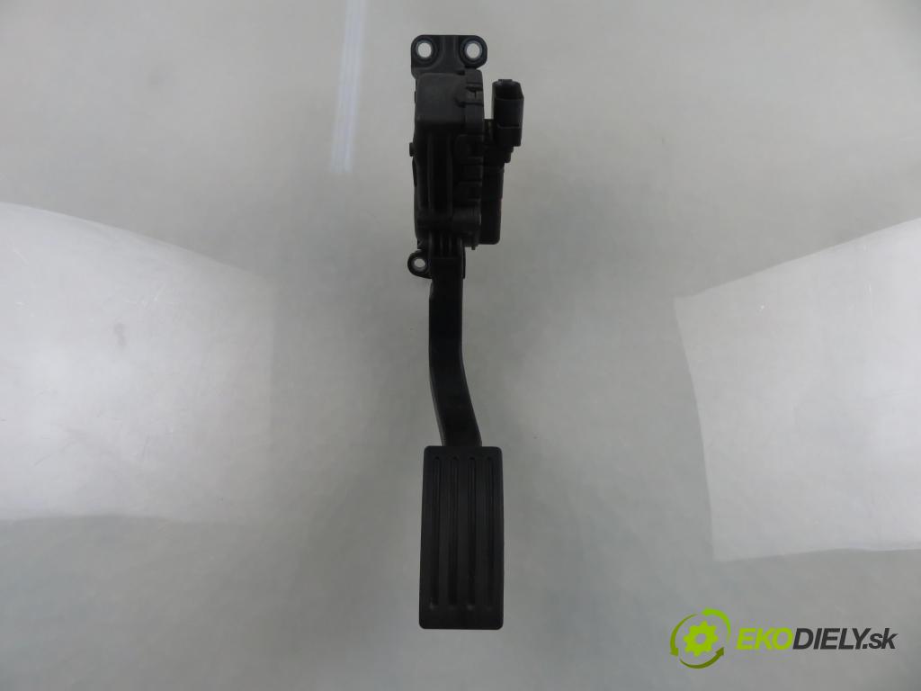 FORD FOCUS II (DA_, HCP) HB 2009 85,00 1.8 TDCi 115 - KKDA 1753,00 Potenciometer plynu 4M519F836AK (Potenciometer plynového pedálu)