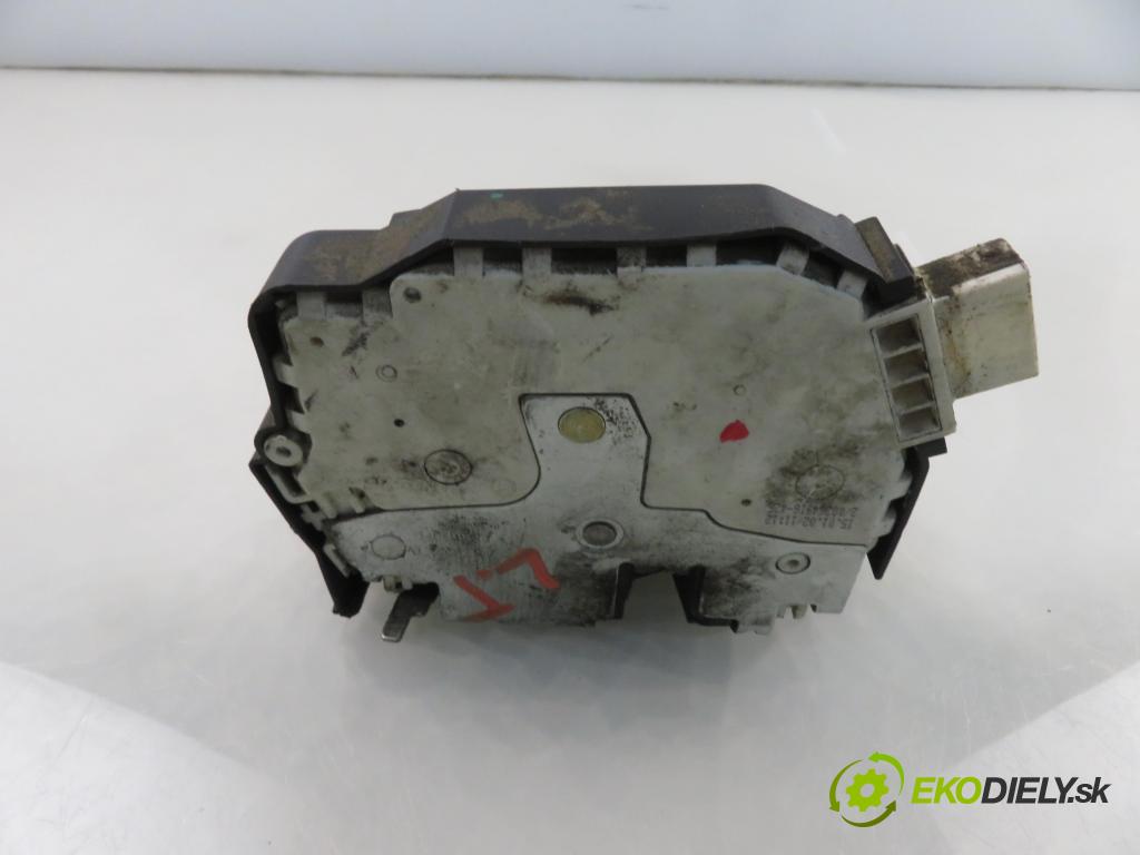 LAND ROVER FREELANDER (L314) SUV 2000 88,00 1.8 i 16V 4x4 - 18 K4F 1796,00 zámok LTE