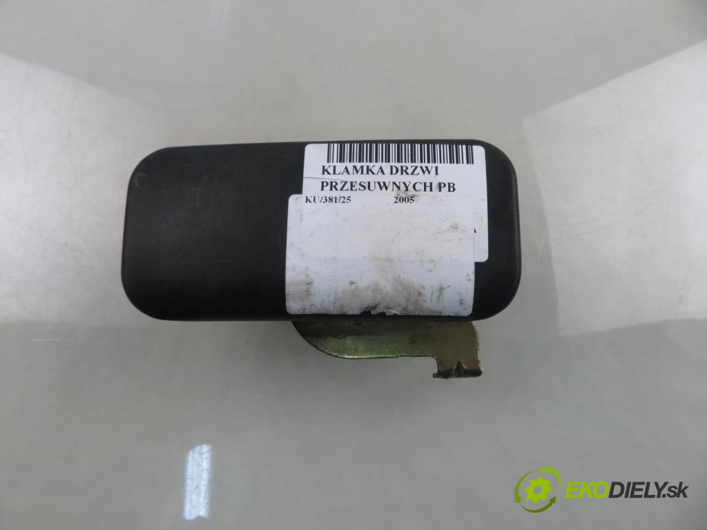 FORD TRANSIT Furgon (FA_ _) BUS 2005 63,00 2.0 DI 86 - F3FA 1998,00 Kľučka Dvere posúvne PB YC15V26494AB