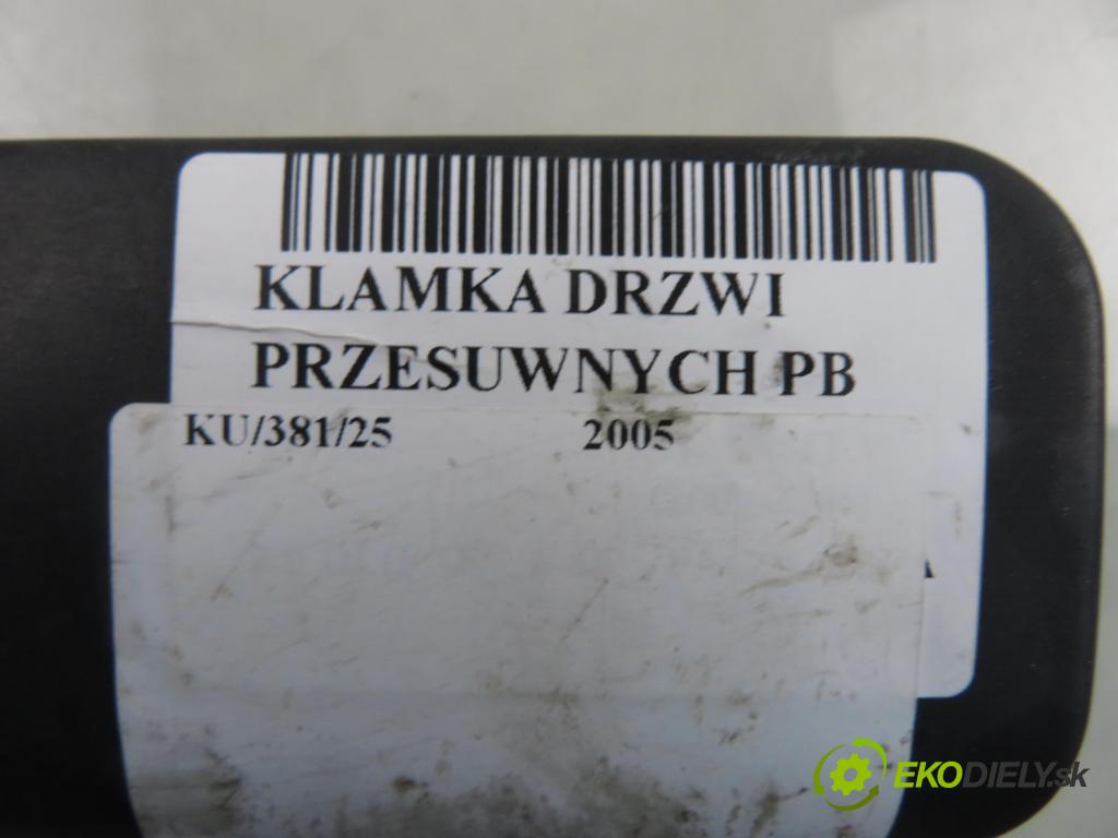 FORD TRANSIT Furgon (FA_ _) BUS 2005 63,00 2.0 DI 86 - F3FA 1998,00 Kľučka Dvere posúvne PB YC15V26494AB