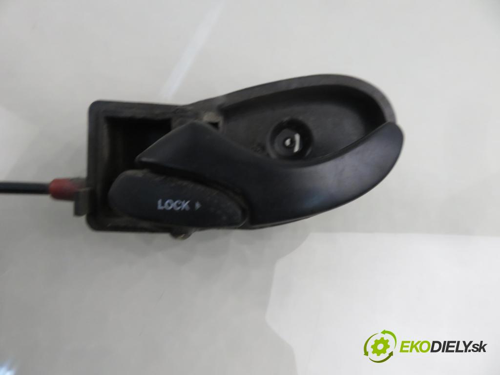 FORD TRANSIT Furgon (FA_ _) BUS 2005 63,00 2.0 DI 86 - F3FA 1998,00 zámok YC1AV21813BL