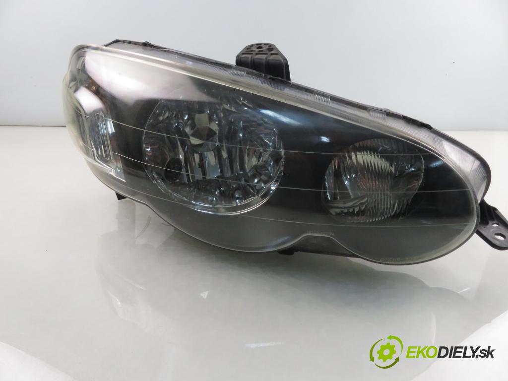 HONDA HR-V (GH) CROSSOVER 2004 91,00 1.6 16V 4WD (GH2, GH4) - D16W5 1590,00 Svetlo PP 