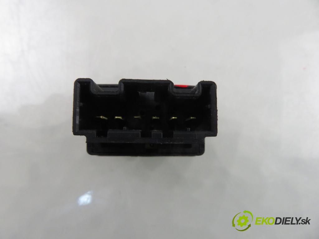 LAND ROVER FREELANDER (L314) SUV 2000 88,00 1.8 i 16V 4x4 - 18 K4F 1796,00 prepínač okien LP YUF101520 ; YUF101520LNF