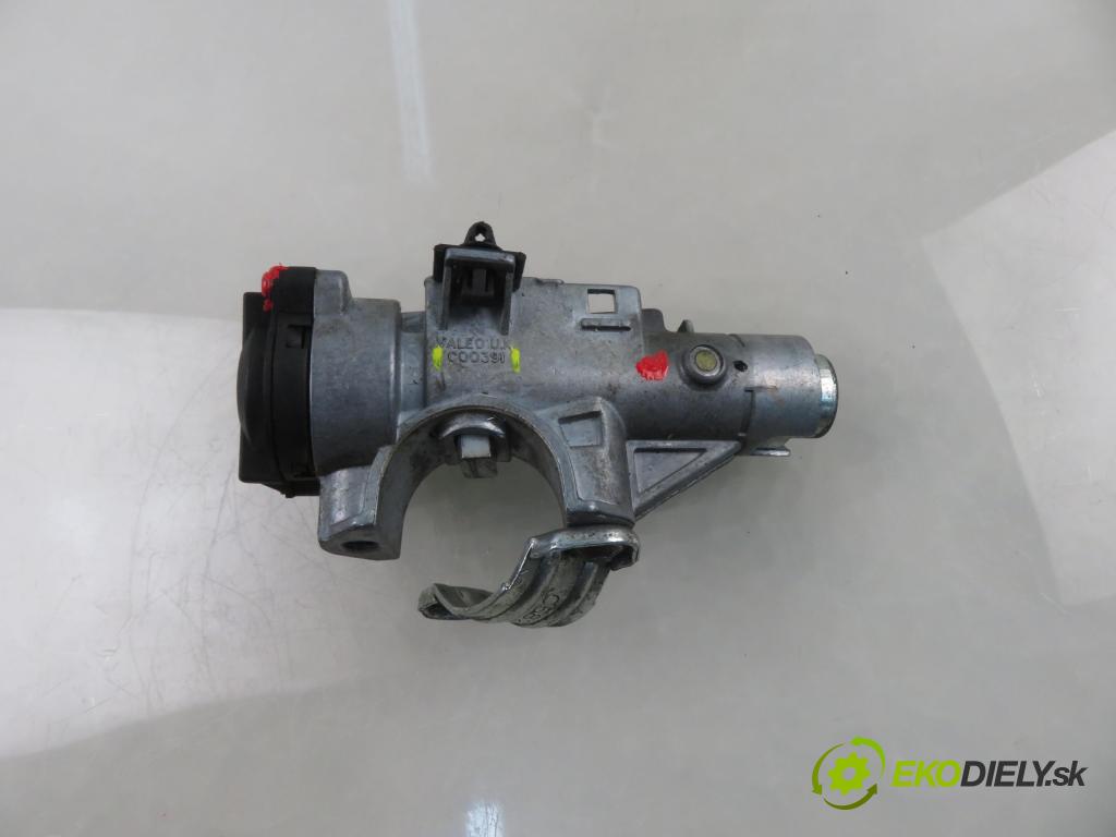 LAND ROVER FREELANDER (L314) SUV 2000 88,00 1.8 i 16V 4x4 - 18 K4F 1796,00 spinačka YXB100350 ; C00391 (Spínacia skrinka)