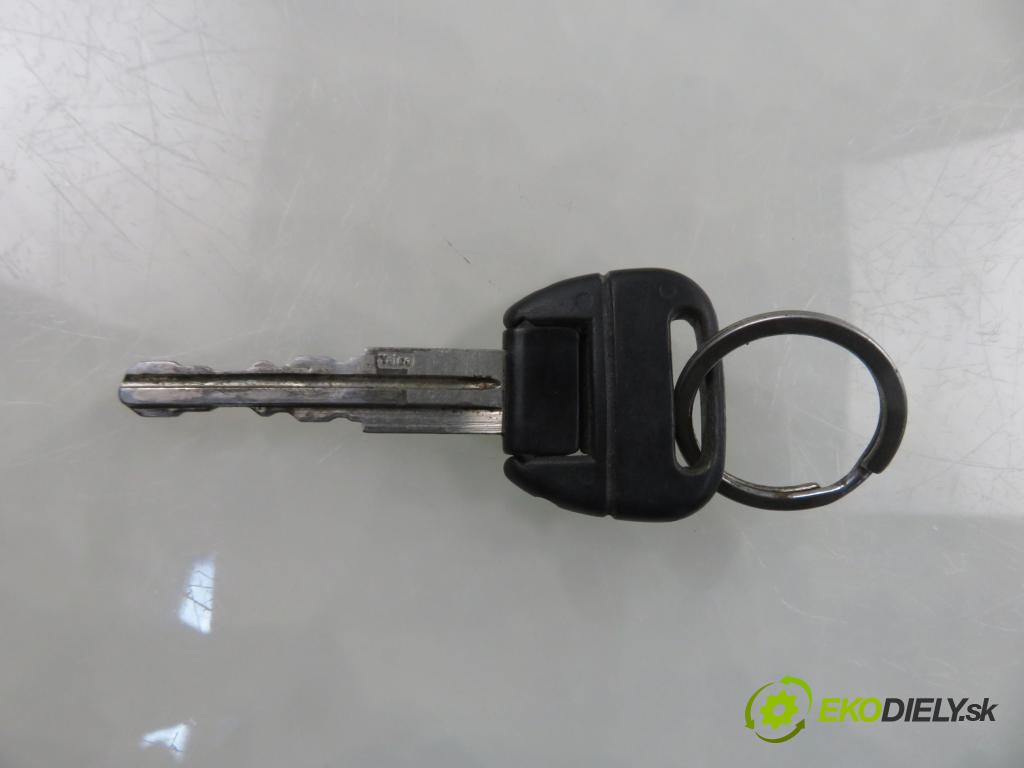 LAND ROVER FREELANDER (L314) SUV 2000 88,00 1.8 i 16V 4x4 - 18 K4F 1796,00 spinačka YXB100350 ; C00391 (Spínacia skrinka)