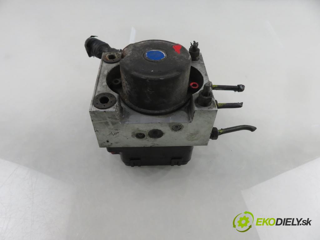 HONDA JAZZ II (GD_, GE3, GE2) HB 2004 61,00 1.3 (GD1) - L13A1 1339,00 Pumpa ABS 044001396 ; SAAJ5 (Pumpa ABS)