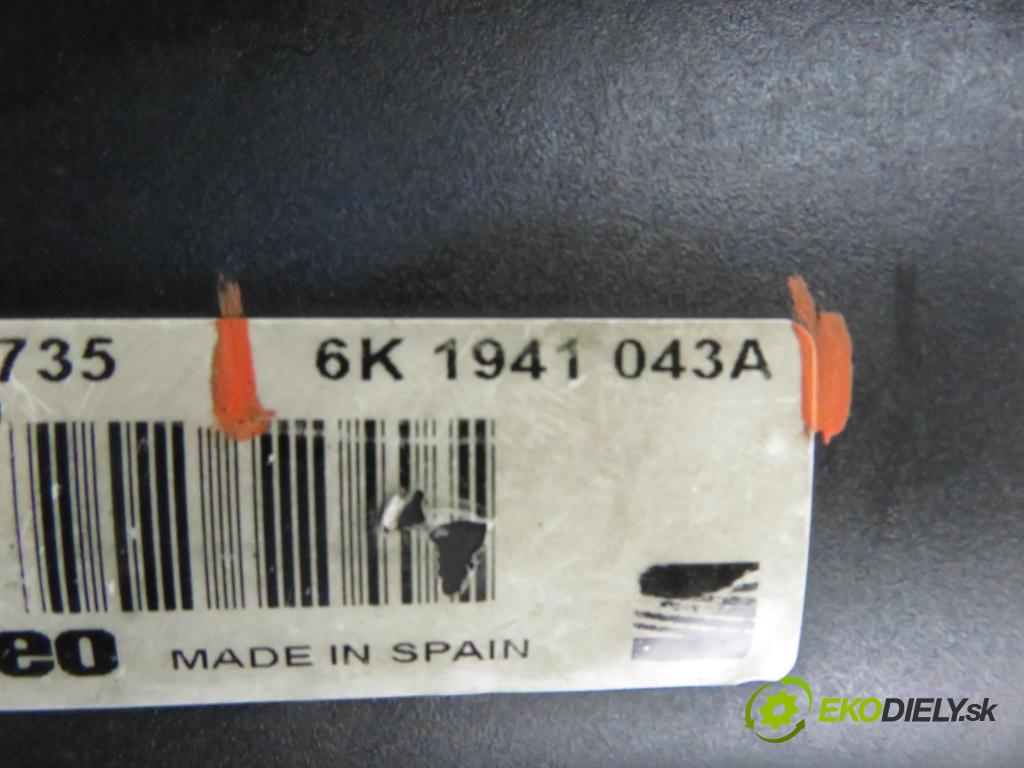 SEAT IBIZA II (6K1) HB 2001 50,00 1.9 SDI - AQM 1896,00 Svetlo LP 6K1941043A