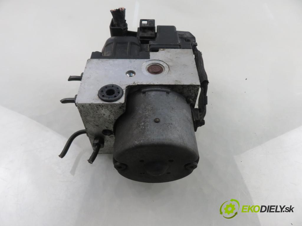 SMART FORTWO Coupe (450) HB 2004 30,00 0.8 CDI (450.300, 450.301, 450.302, 450.303, 450.3 799,00 Pumpa ABS 0273004530 (Pumpa ABS)