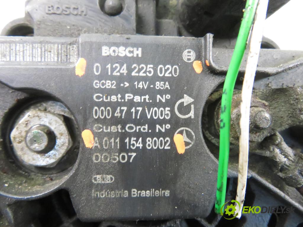 SMART FORTWO Coupe (450) HB 2004 30,00 0.8 CDI (450.300, 450.301, 450.302, 450.303, 450.3 799,00 Alternátor 0124225020 ; 0004717V005 (Alternátor)