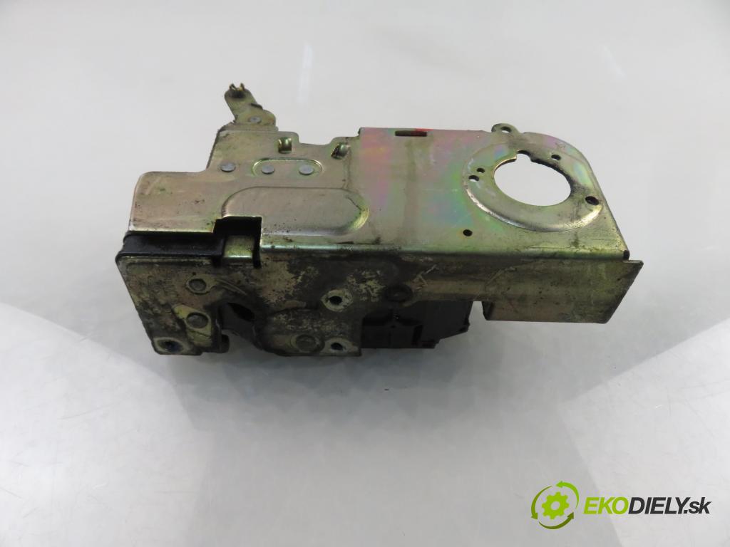 FORD TRANSIT Furgon (FA_ _) BUS 2005 63,00 2.0 DI 86 - F3FA 1998,00 zámok dvierka YC15V43288FL