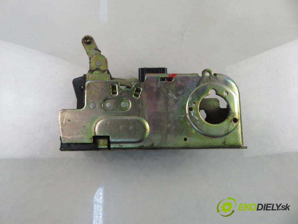FORD TRANSIT Furgon (FA_ _) BUS 2005 63,00 2.0 DI 86 - F3FA 1998,00 zámok dvierka YC15V43288FL