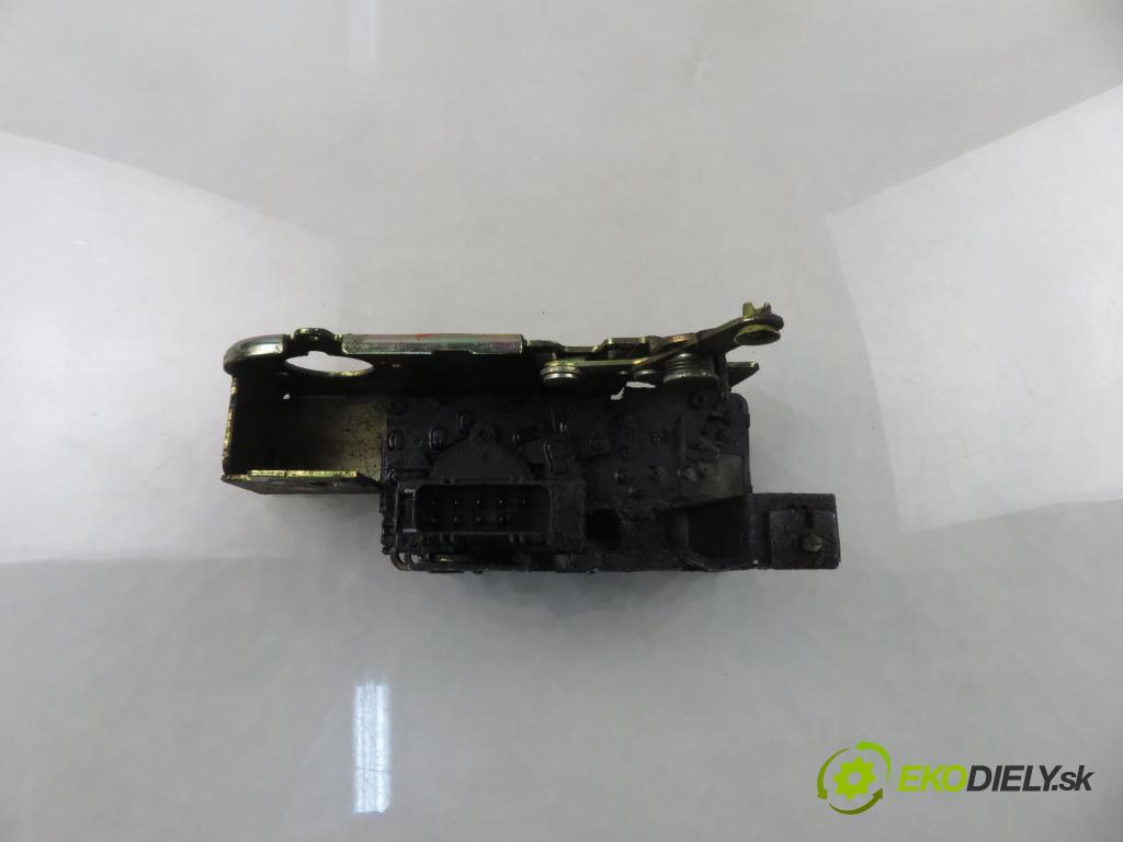 FORD TRANSIT Furgon (FA_ _) BUS 2005 63,00 2.0 DI 86 - F3FA 1998,00 zámok dvierka YC15V43288FL