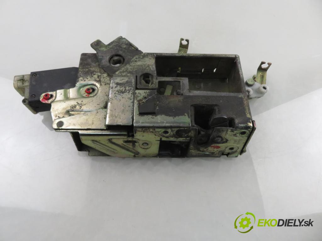 FORD TRANSIT Furgon (FA_ _) BUS 2005 63,00 2.0 DI 86 - F3FA 1998,00 zámok Dvere posúvne 