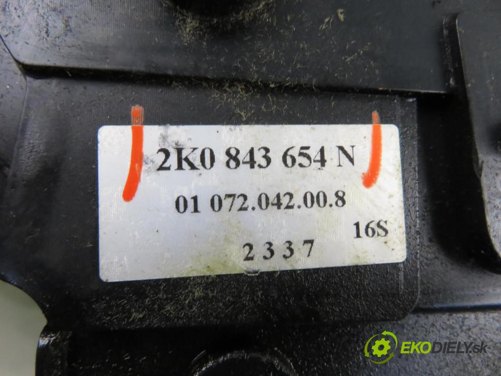 VW CADDY III Furgon (2KA, 2KH, 2CA, 2CH) FURGON 2007 77,00 1.9 TDI - BLS 1896,00 zámok Dvere posúvne 2K0843654N