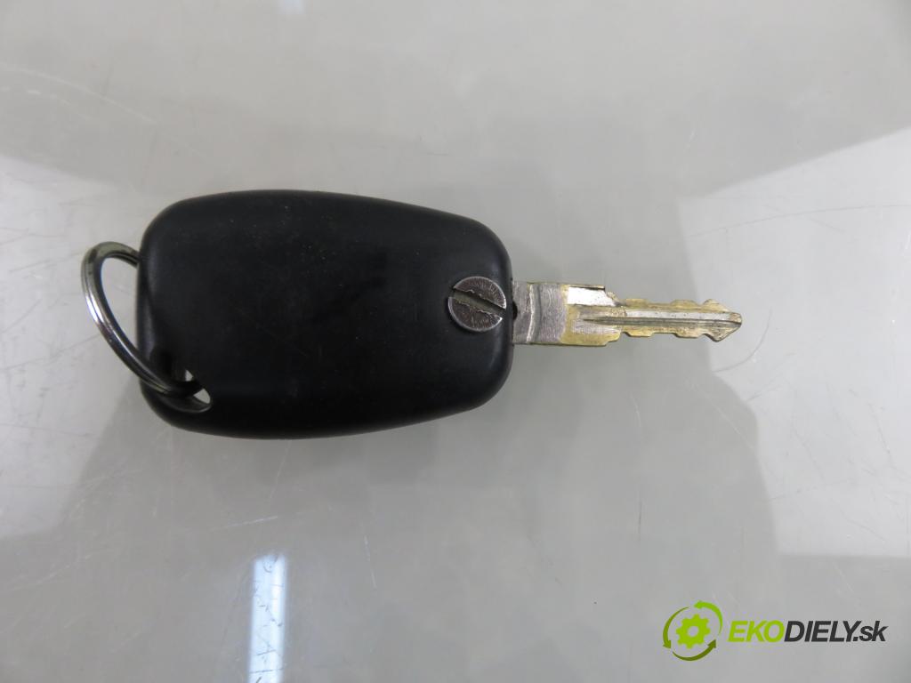 OPEL VIVARO A Skrzynia (X83) FURGON 2003 60,00 1.9 DI 80 - F9Q 762 1870,00 spinačka  (Spínacia skrinka)