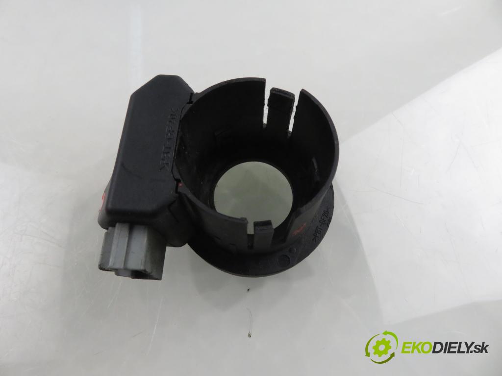 OPEL VIVARO A Skrzynia (X83) FURGON 2003 60,00 1.9 DI 80 - F9Q 762 1870,00 spinačka  (Spínacia skrinka)