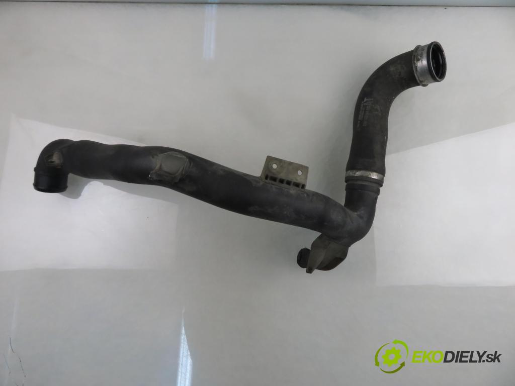 VW CADDY III Furgon (2KA, 2KH, 2CA, 2CH) FURGON 2007 77,00 1.9 TDI - BLS 1896,00 Rúra intercoolera turba 3C0145840H