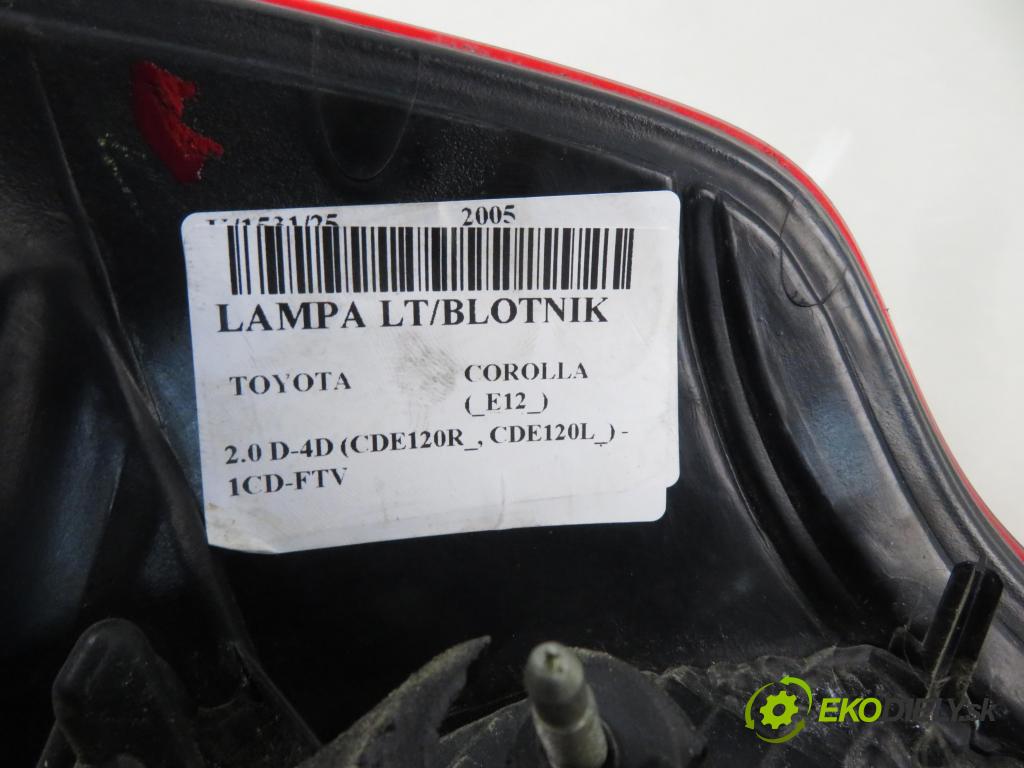 TOYOTA COROLLA (_E12_) HB 2005 85,00 2.0 D-4D 116 (CDE120R_, CDE120L_) - 1CD-FTV 1995,00 světlo levé zadní