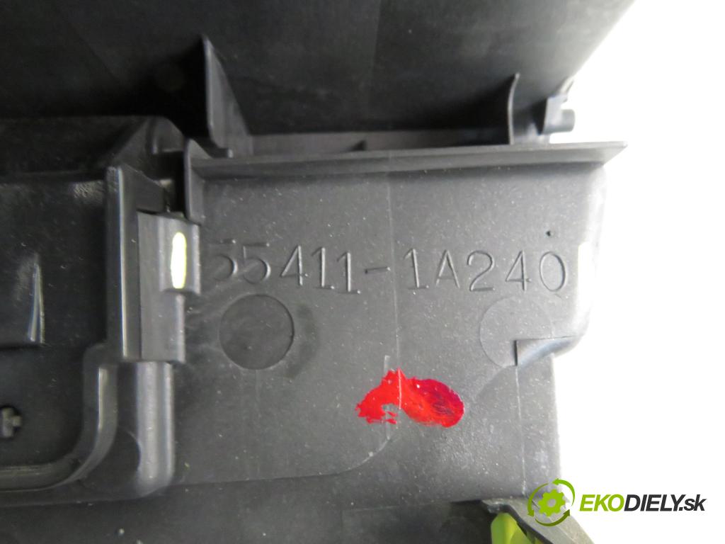TOYOTA COROLLA (_E12_) HB 2005 85,00 2.0 D-4D 116 (CDE120R_, CDE120L_) - 1CD-FTV 1995,00 Panel topení KLIMATRONIK 8865012A11 ; 1776001560 ; 554111A240