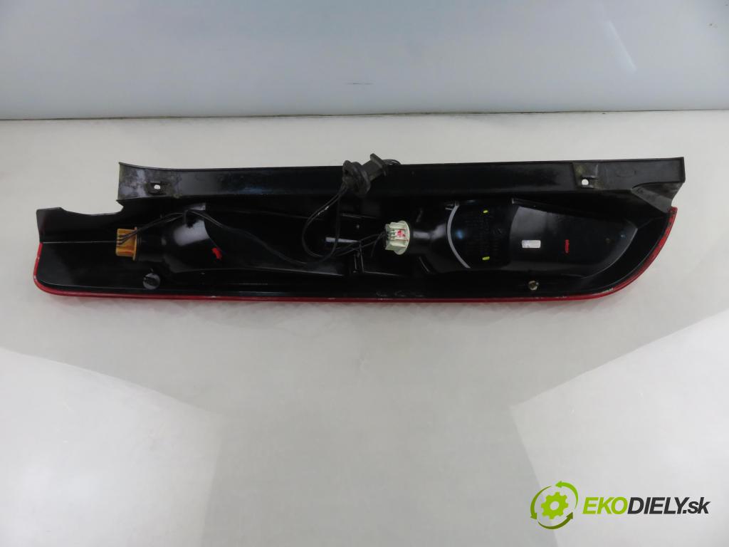 FORD FOCUS II (DA_, HCP) HB 2009 85,00 1.8 TDCi 115 - KKDA 1753,00 Svetlo pravé zadné 8M5113404A