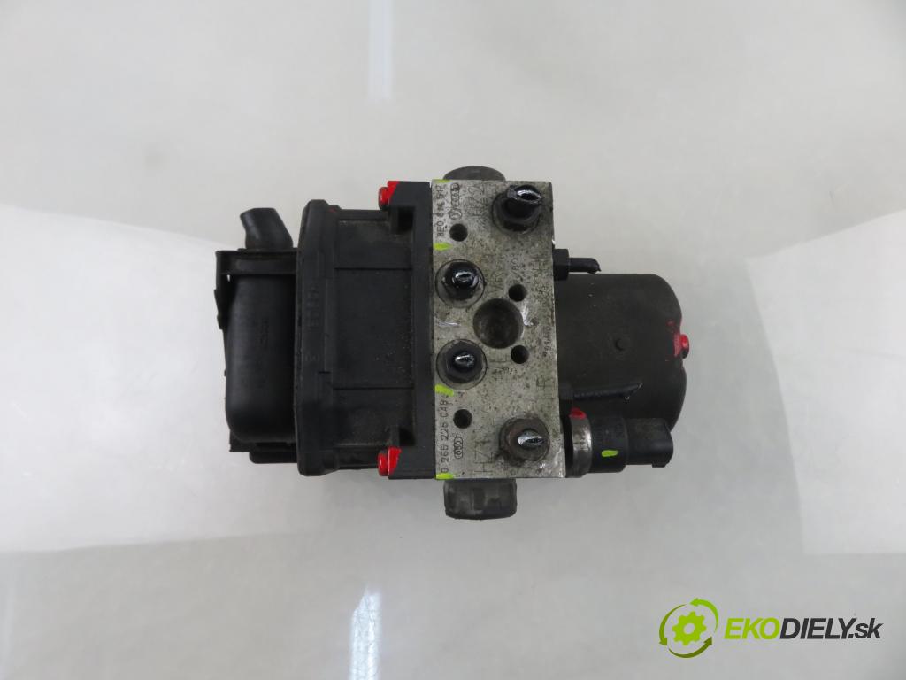 AUDI A4 (8E2, B6) SEDAN 2001 96,00 1.9 TDI PD 130 - AWX 1896,00 Pumpa ABS 0265950011 ; 0265225048 ; 8E0614517 (Pumpa ABS)